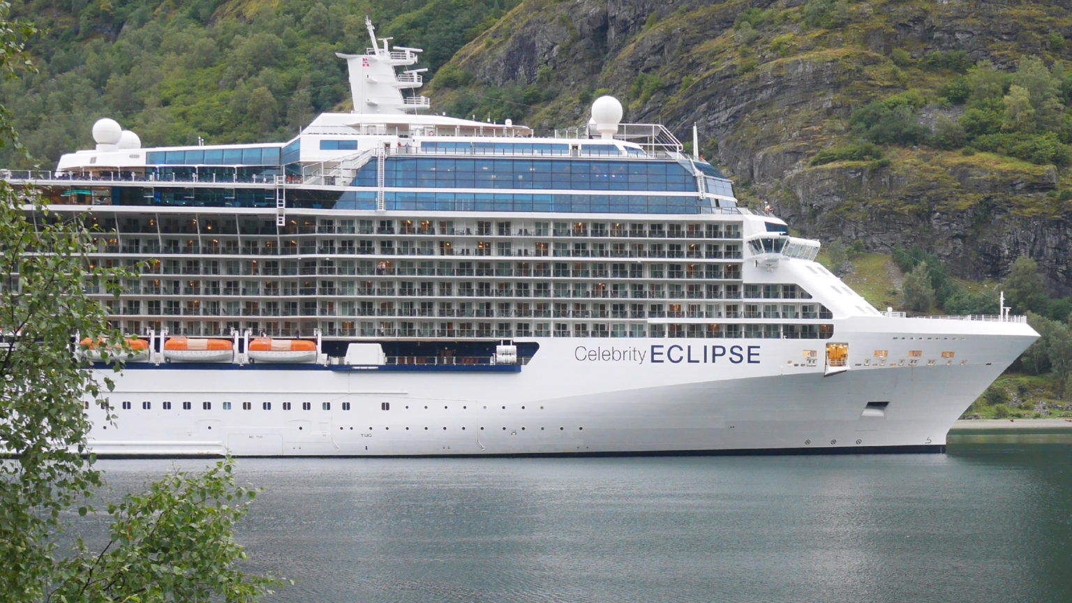 Roadmap for sustainable cruise traffic in Norwegian waters - Green ...